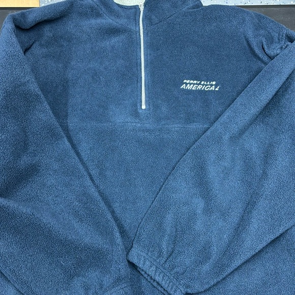 Perry Ellis America half zip sweatshirt. - Picture 1 of 3